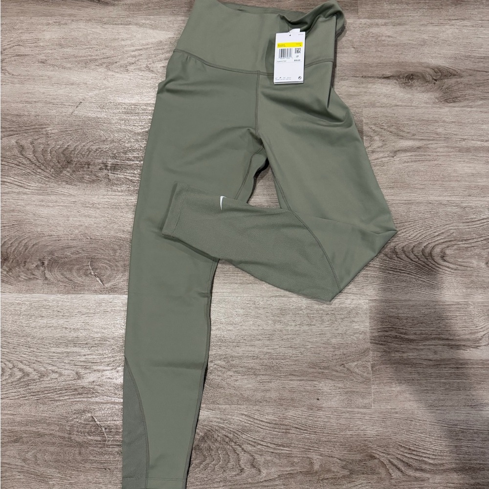 Nike Sage Green Leggings